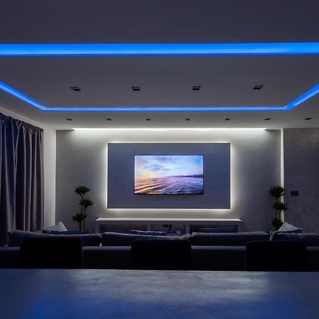 Luxury 2 Bed Apartment In The Heart Of St Julians St. Julian's Zewnętrze zdjęcie