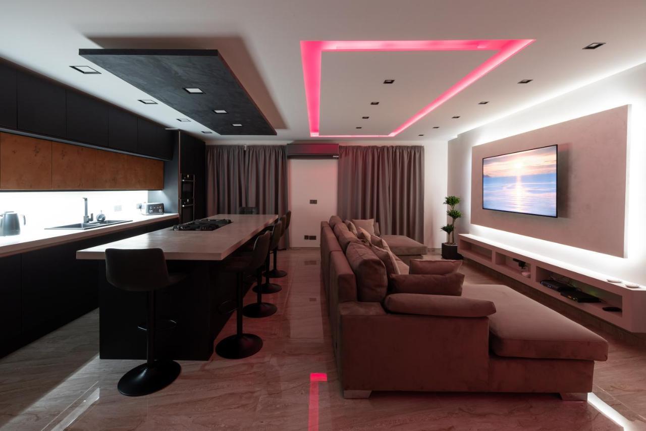 Luxury 2 Bed Apartment In The Heart Of St Julians St. Julian's Zewnętrze zdjęcie