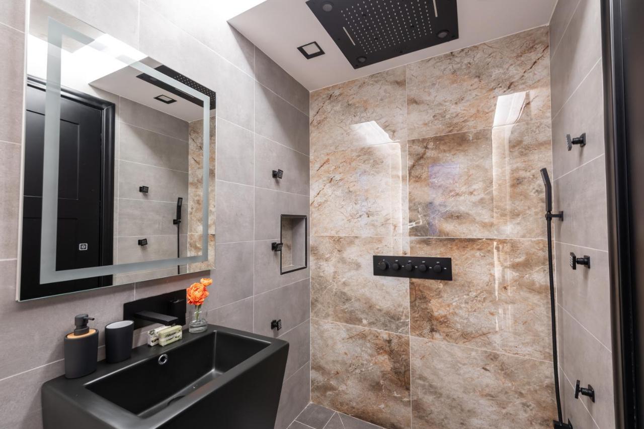 Luxury 2 Bed Apartment In The Heart Of St Julians St. Julian's Zewnętrze zdjęcie