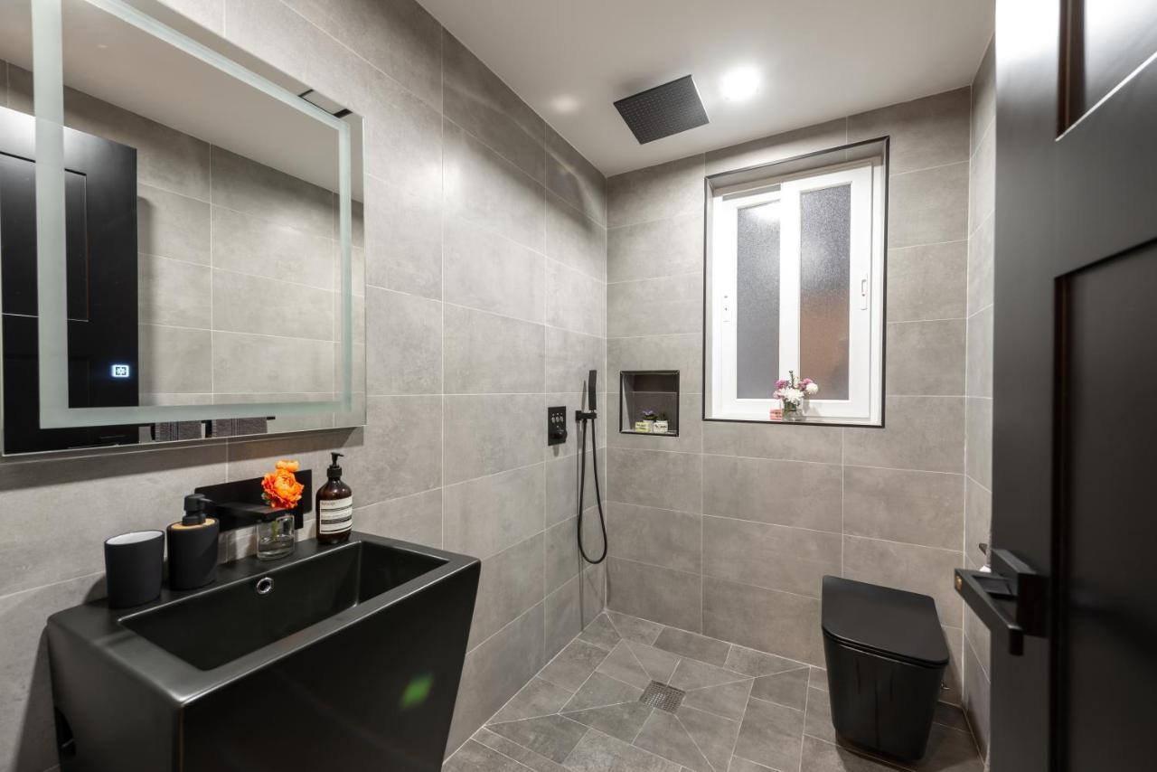 Luxury 2 Bed Apartment In The Heart Of St Julians St. Julian's Zewnętrze zdjęcie