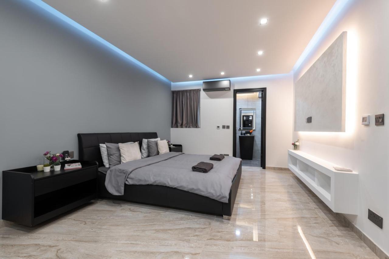 Luxury 2 Bed Apartment In The Heart Of St Julians St. Julian's Zewnętrze zdjęcie