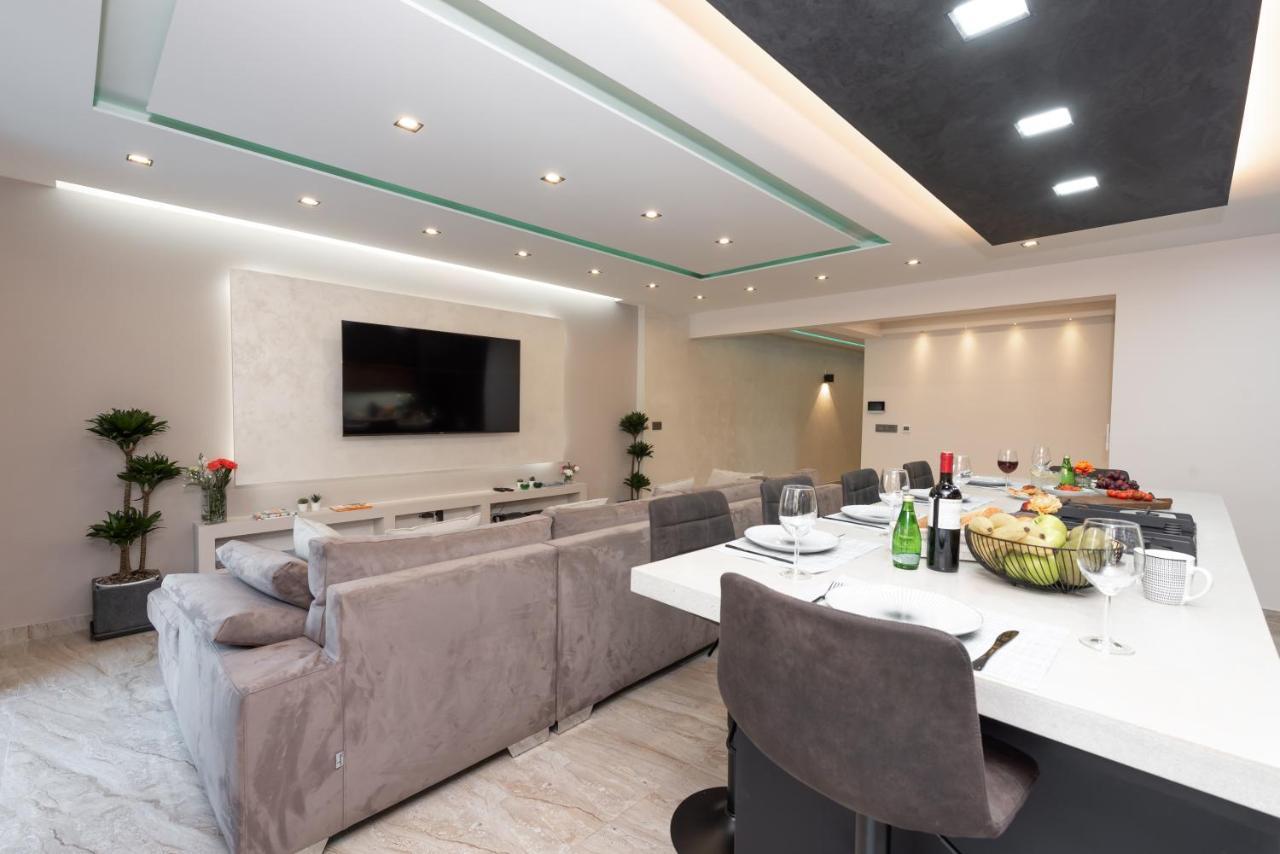 Luxury 2 Bed Apartment In The Heart Of St Julians St. Julian's Zewnętrze zdjęcie